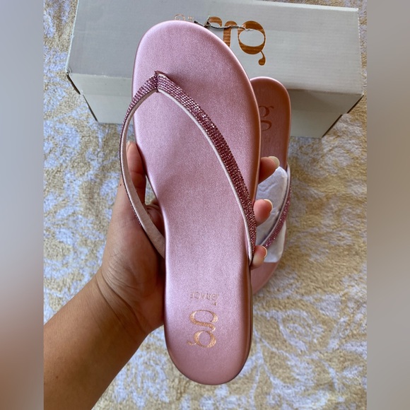 Pink sandals - Picture 8 of 9